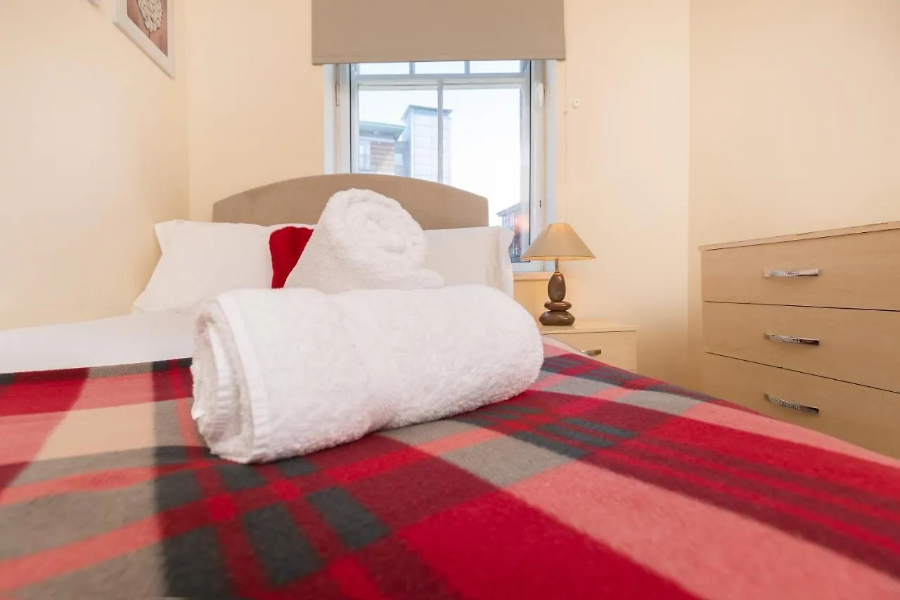 Oakstays Central Gem Newcastle upon Tyne Apartment